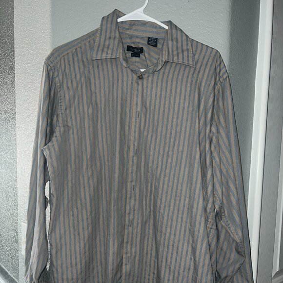 Van Heusen Striped Dress Shirt Men's Medium | Tan & Blue Button Up | Size 15-15. - Picture 1 of 3